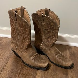Laredo cowboy boots